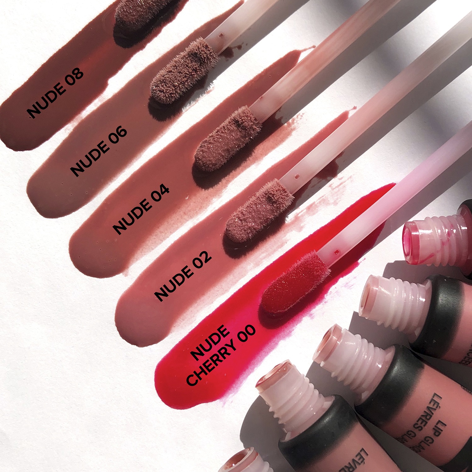 NUDE PLUMPING LIP GLACE